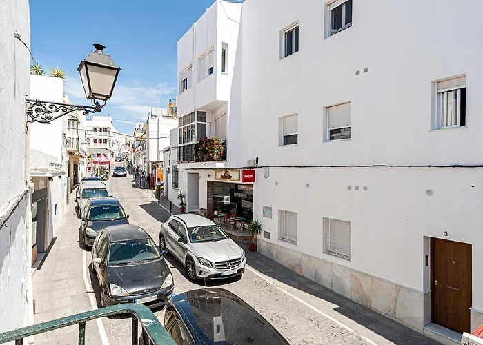 Nicolas Only Families * Conil De La Frontera